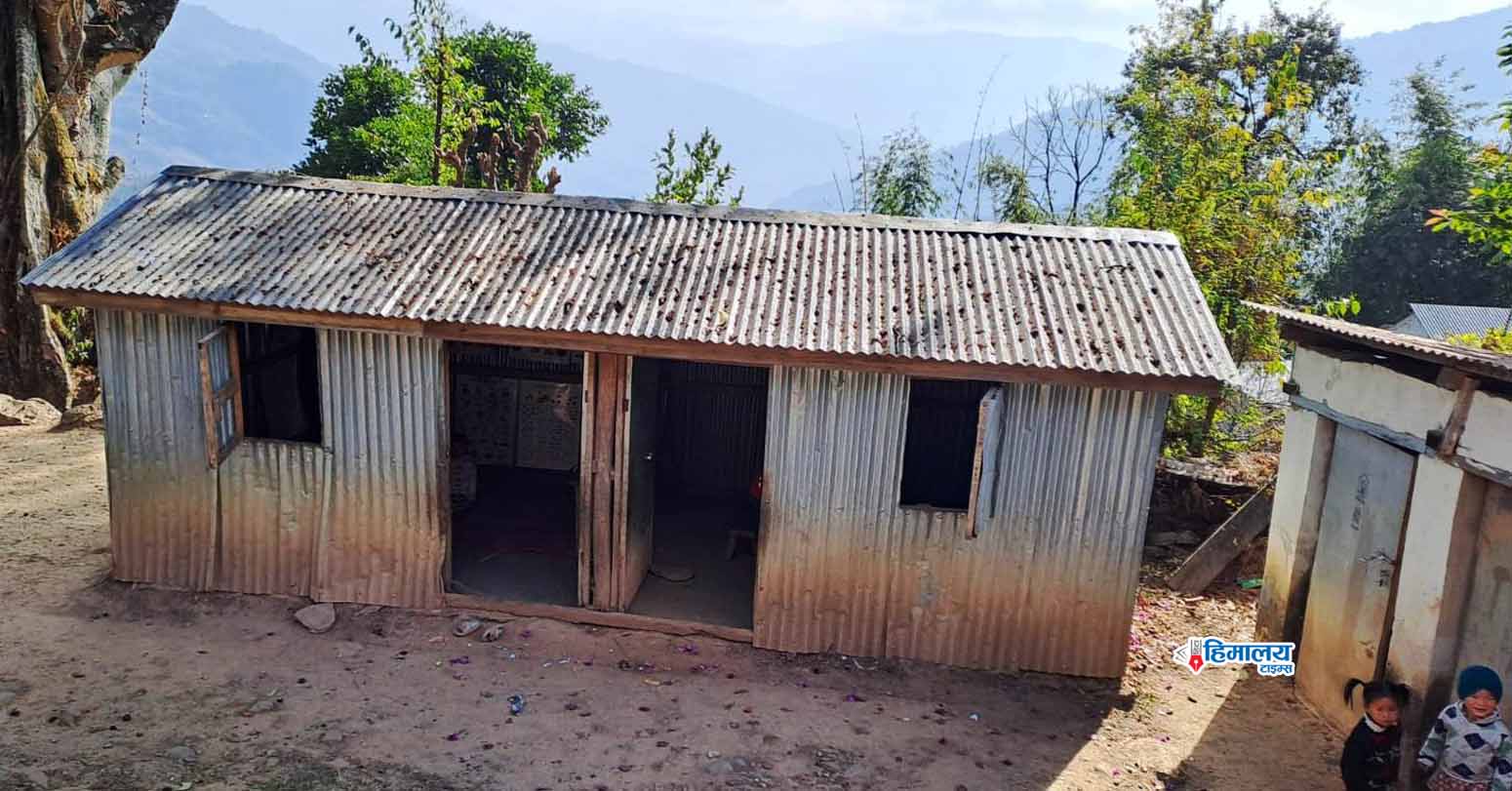 टहरामा पढाई हुँदा चिसोको मारमा बालबालिका