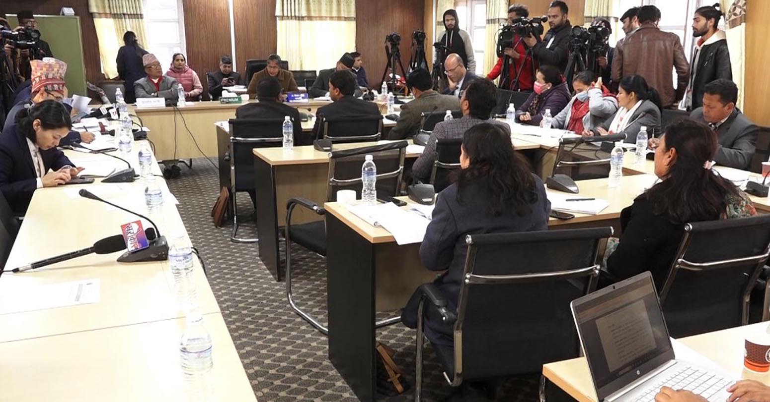 टिआरसी विधेयक टुंगो लगाउन ओली र रवि तयार, कानुन समितिको बैठक बस्दै