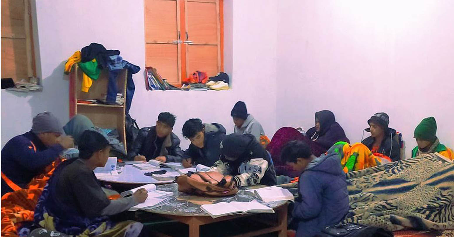 बडिमालिका माविमा शैक्षिक गुणस्तर सुधारका लागि विद्यार्थीलाई रात्रिकालीन कक्षा
