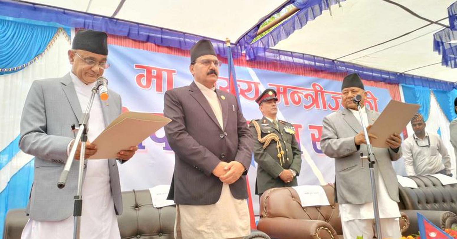 कर्णालीका मुख्यमन्त्री कँडेलद्वारा शपथ ग्रहण