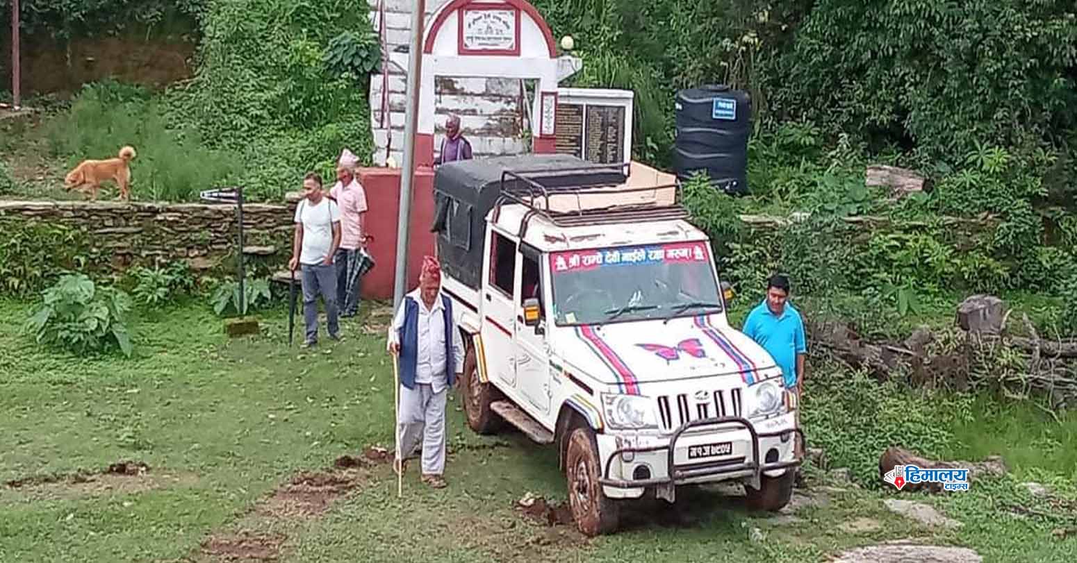 फेदीखोलाको प्रसिद्ध धार्मिक स्थल राम्चेदेवी मन्दिरमा पहिलोपटक जिप पुग्यो