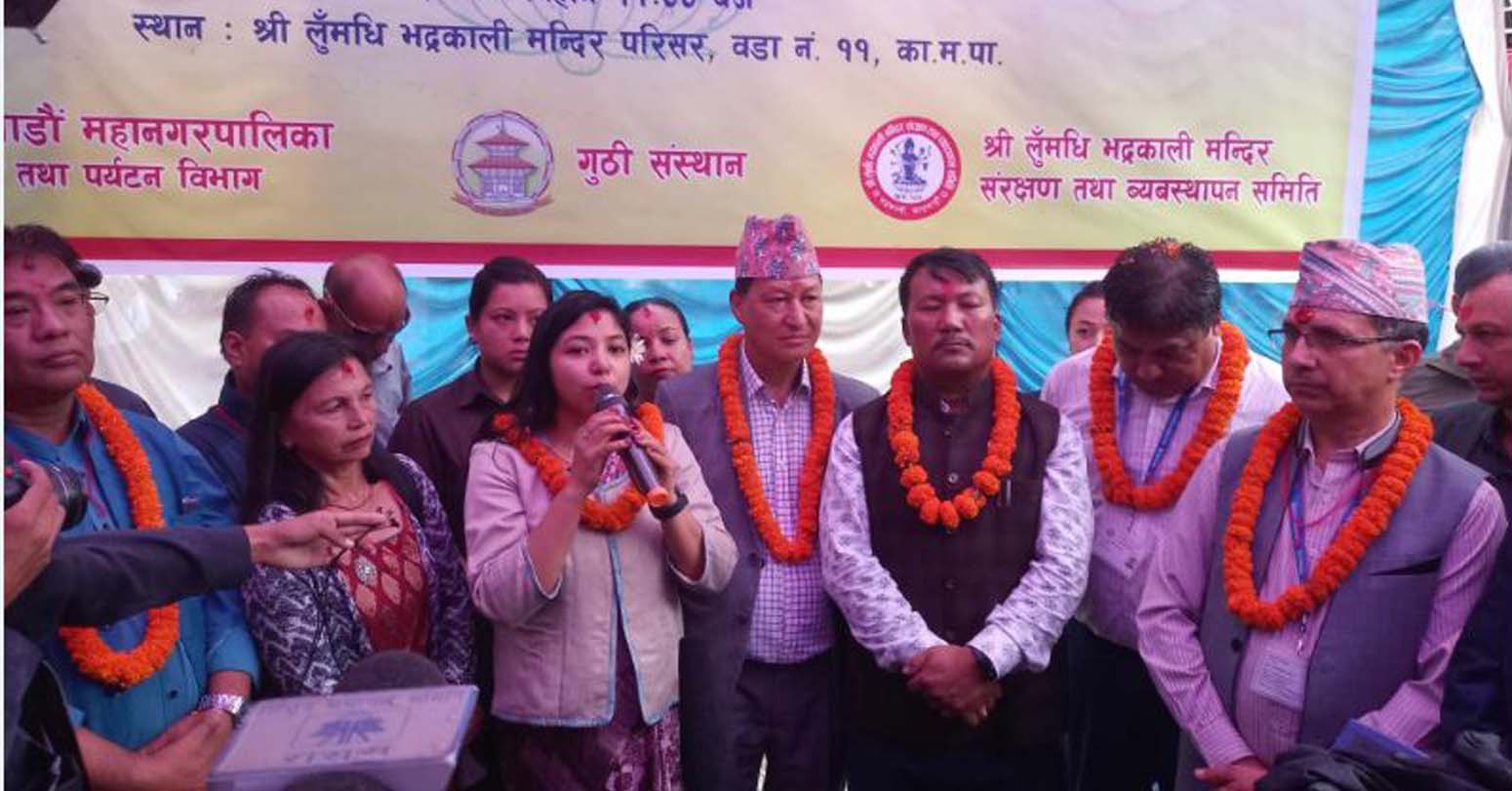 भद्रकाली मन्दिरका सत्तल पुनःनिर्माण गरिँदै