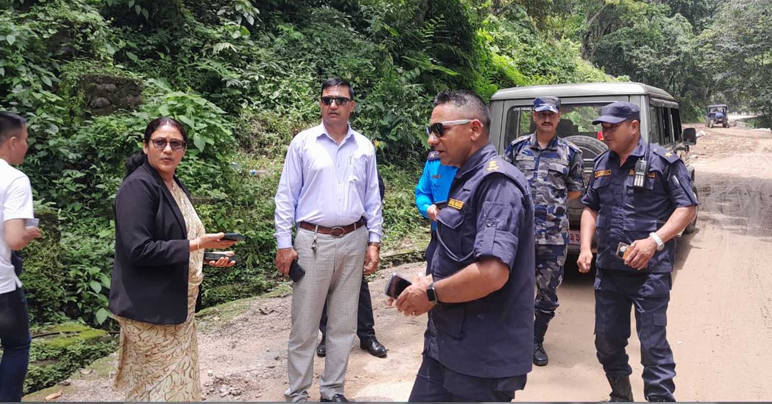 इलाम-माईखोला सडक खण्डको लगानी बालुवामा पानी जस्तै