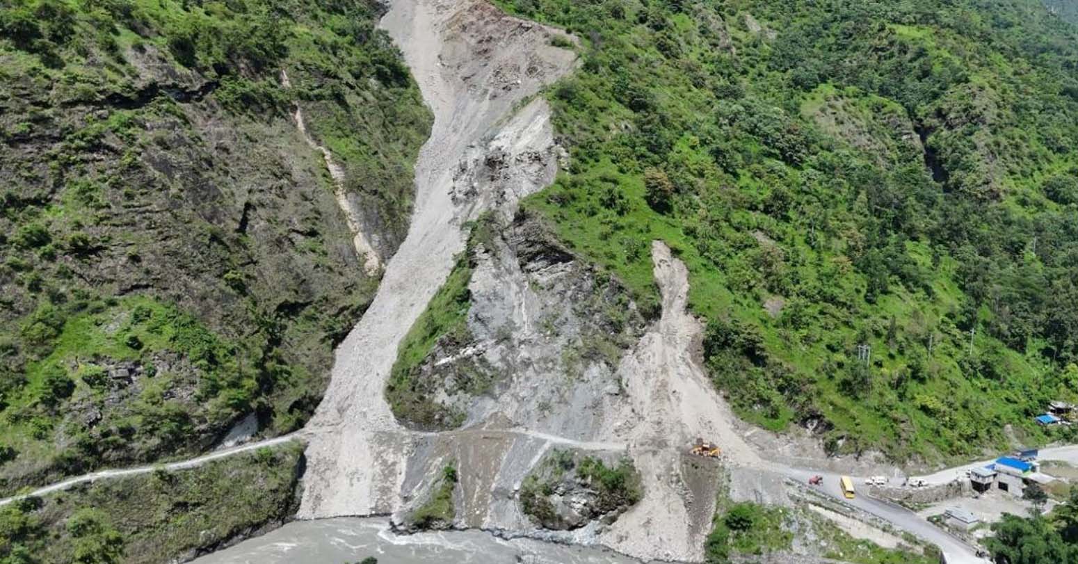 सडकले निम्त्याएको सास्ती