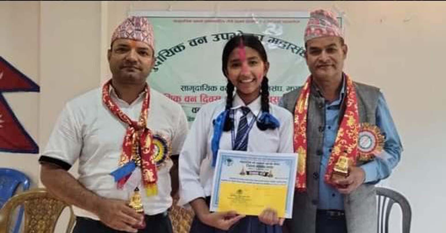 जिल्ला स्तरीय वक्तृत्वकलामा धुलाबारी माविकी छात्रा दिव्य राय प्रथम