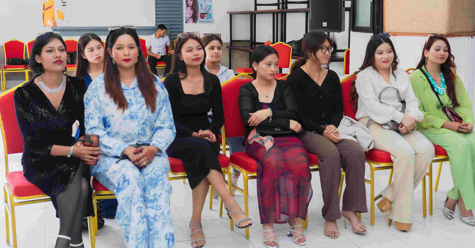 मिस एण्ड मिसेस युनिर्भसलका लागि ३५ प्रतियोगी छनोट