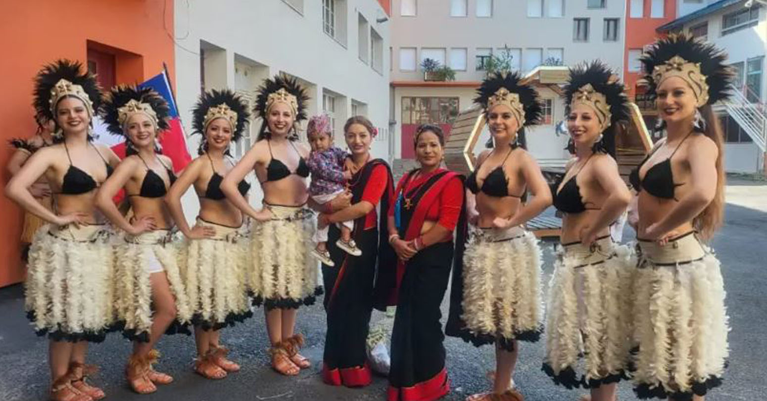 एभरेष्ट नेपाल कल्चरल ग्रुपद्वारा फ्रान्स र स्पेनमा नेपाली लोक संस्कृतिको प्रदर्शन