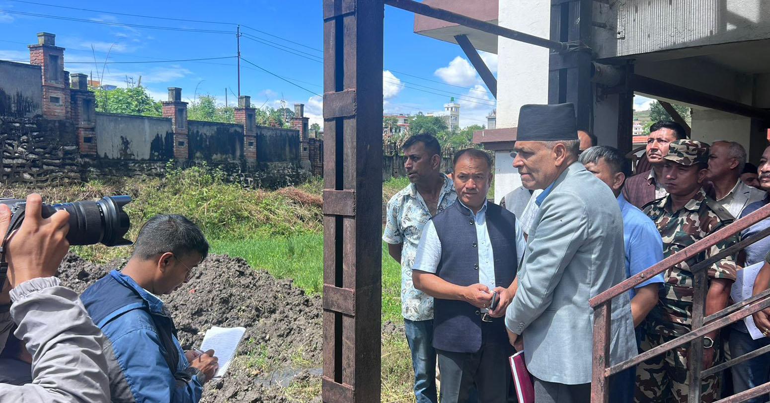 चोभार फलफूल बजारको काम छिटो सक्न निर्देशन