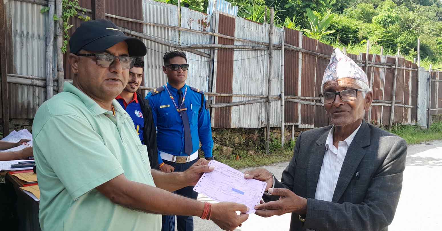 ७३ बर्षिय घिमिरे मोटरसाइकलको ट्रायल पास