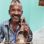 चालीस वर्षदेखि सारङ्गी रेट्दै लालबहादुर