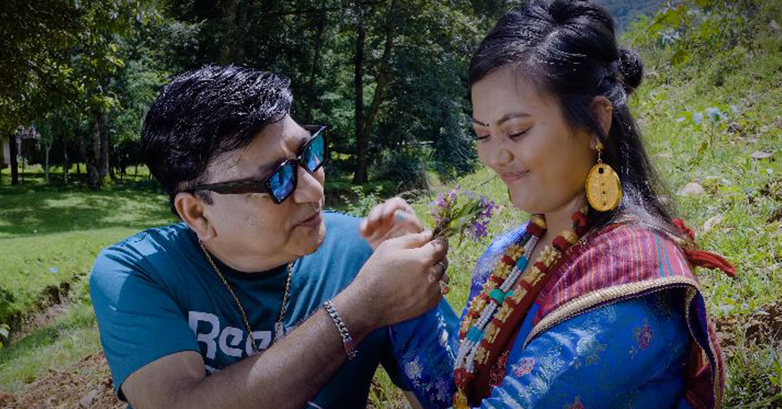 कन्हैयाको स्वरमा ‘घुम्नलाई जाँदा लाङ्टाङ’